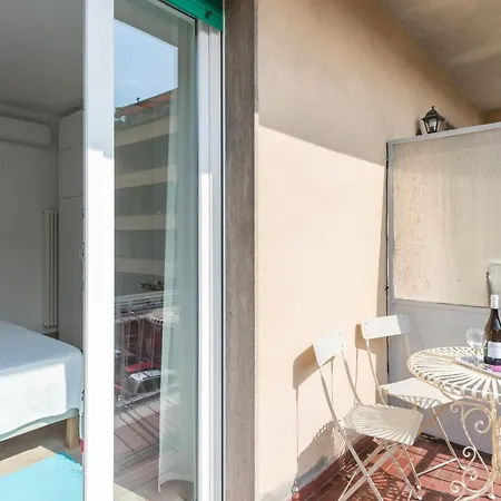 Cool Flat Alberti Lift, Terraces, Free Parking Florencia Exterior foto