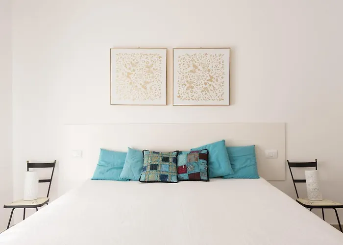 Cool Flat Alberti Lift, Terraces, Free Parking